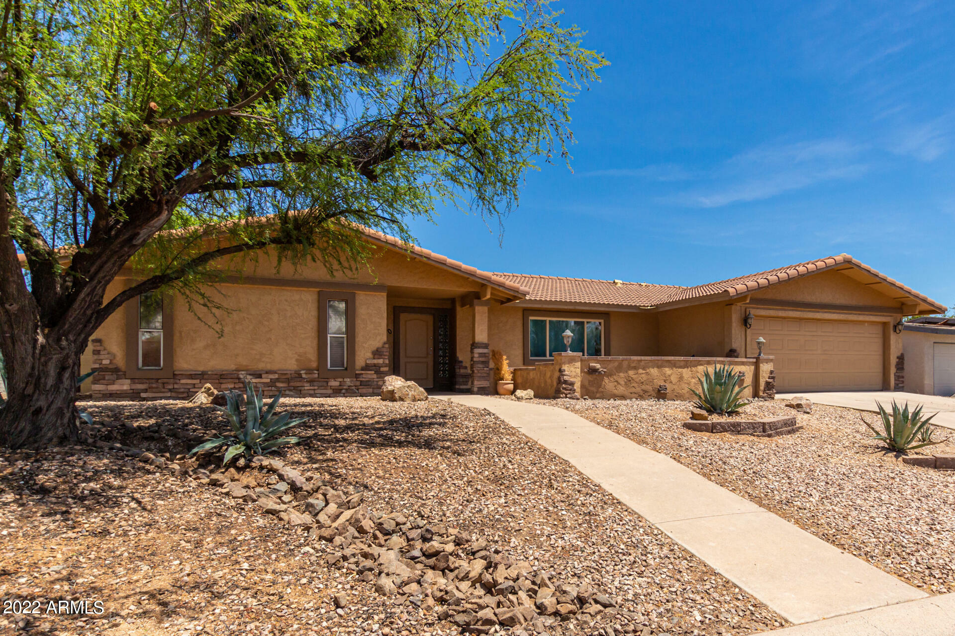 Property Photo:  17310 E El Pueblo Boulevard  AZ 85268 