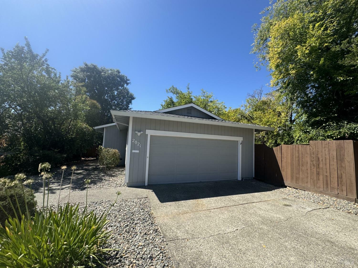 Property Photo:  2021 Feliz Road  CA 94945 