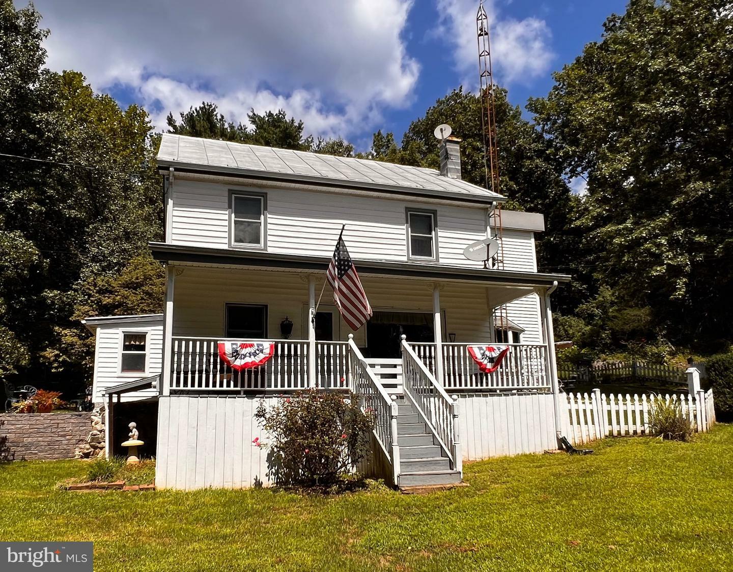 Property Photo:  525 Thundergust Mill Road  PA 17365 