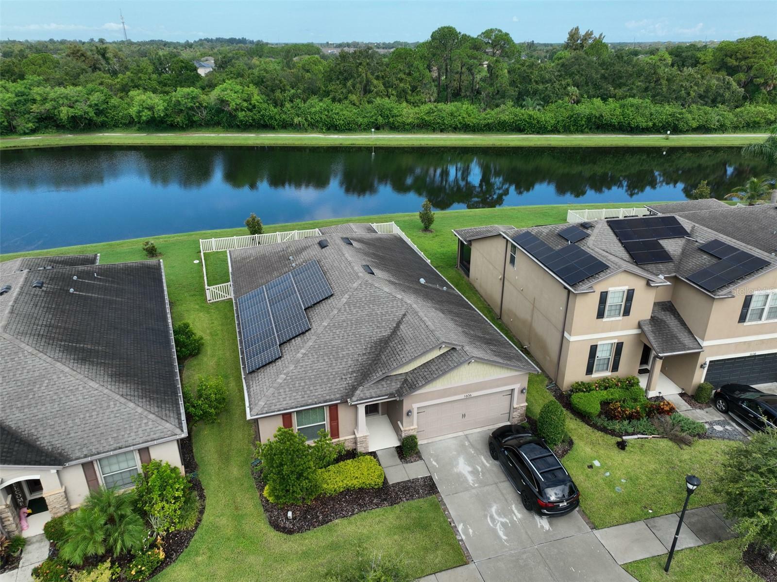 Property Photo:  1606 Cabbage Key Drive  FL 33570 