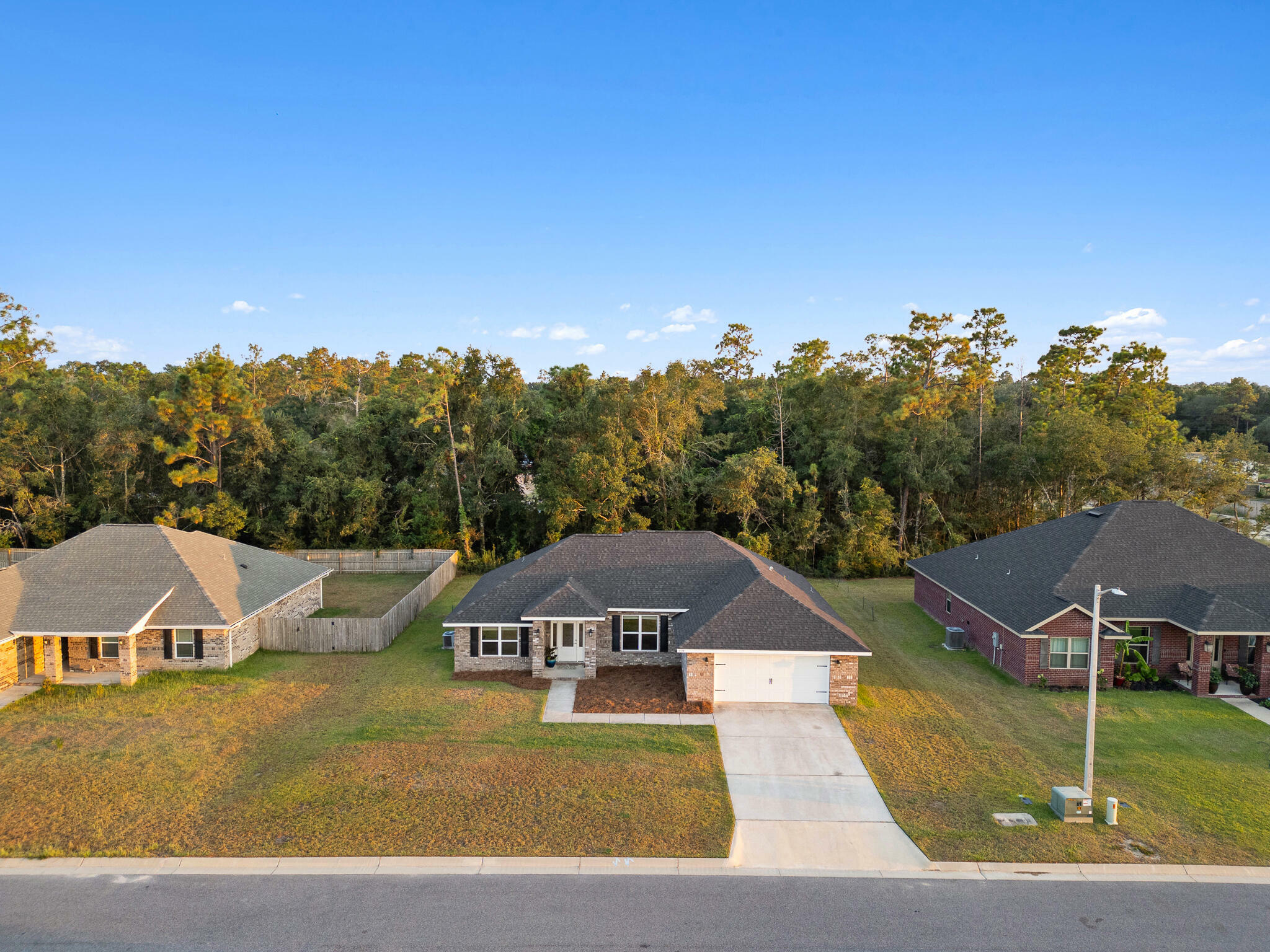 Property Photo:  5174 Gaineswood Drive  FL 32583 