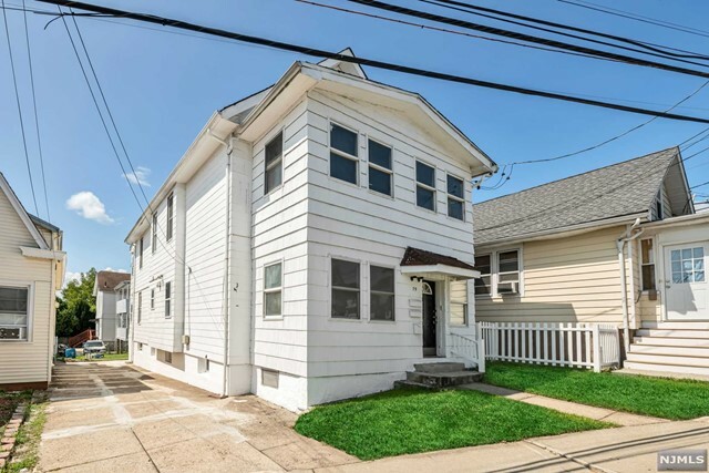 Property Photo:  79 Struyk Avenue  NJ 07508 