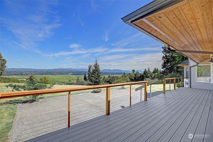 Property Photo:  6519  Silvana Terrace Road  WA 98292 
