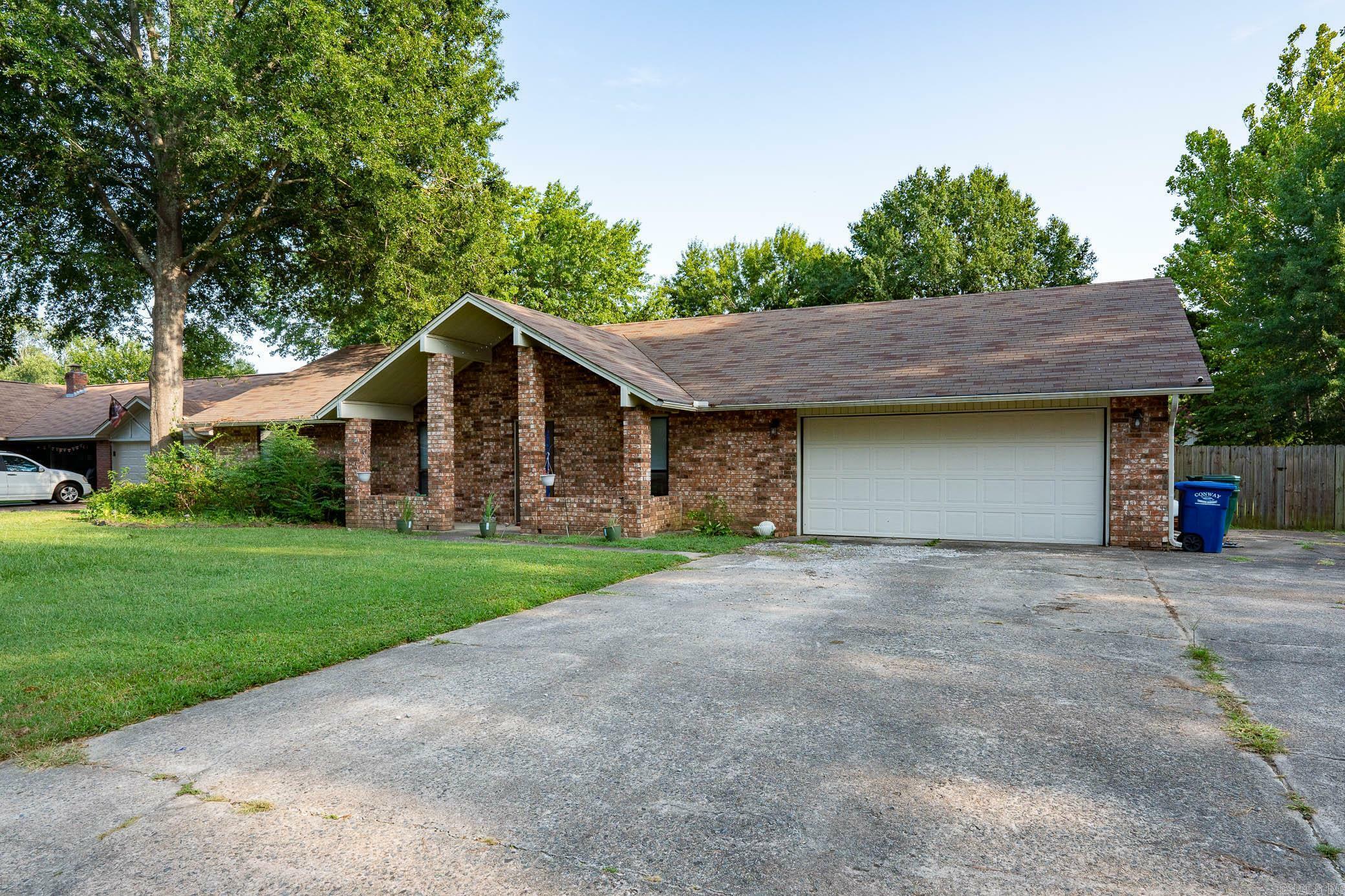 15 Pebblebrook  Conway AR 72034 photo