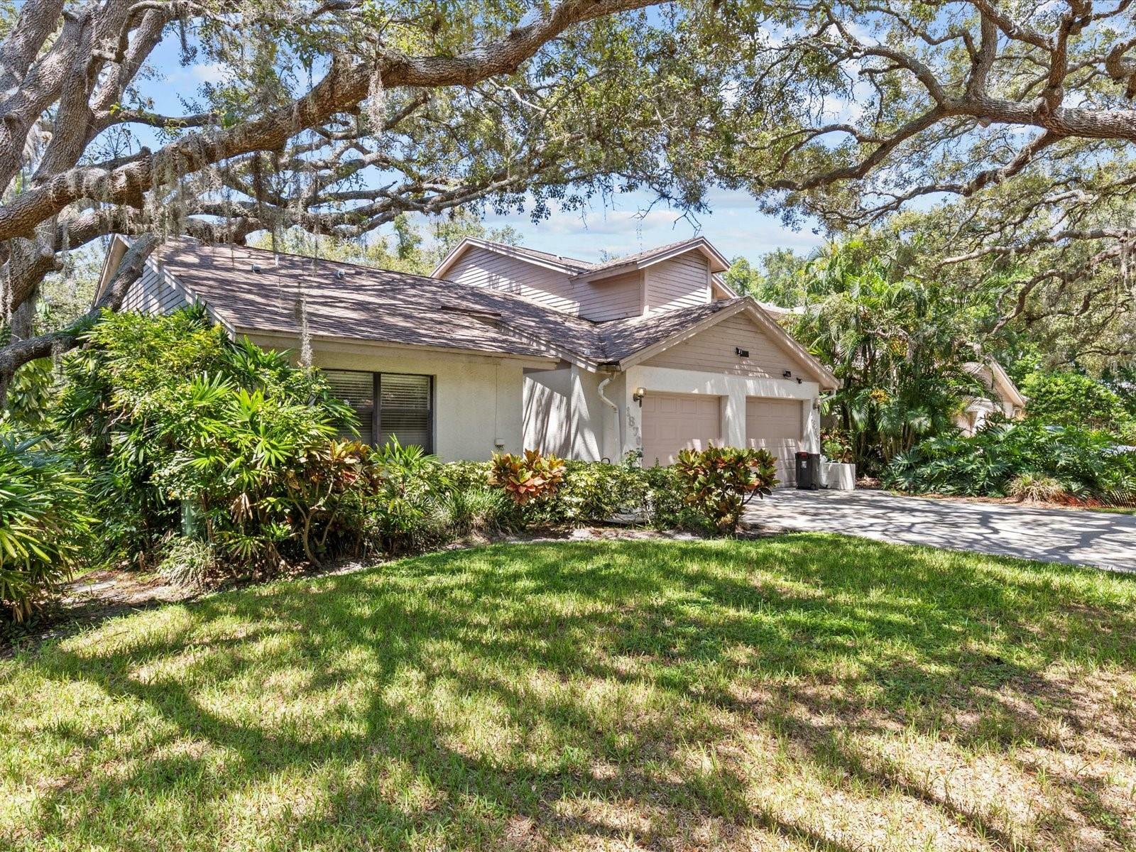 Property Photo:  1870 Whispering Way  FL 34689 