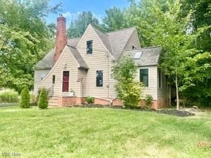 Property Photo:  515 Richmond Road  OH 44143 