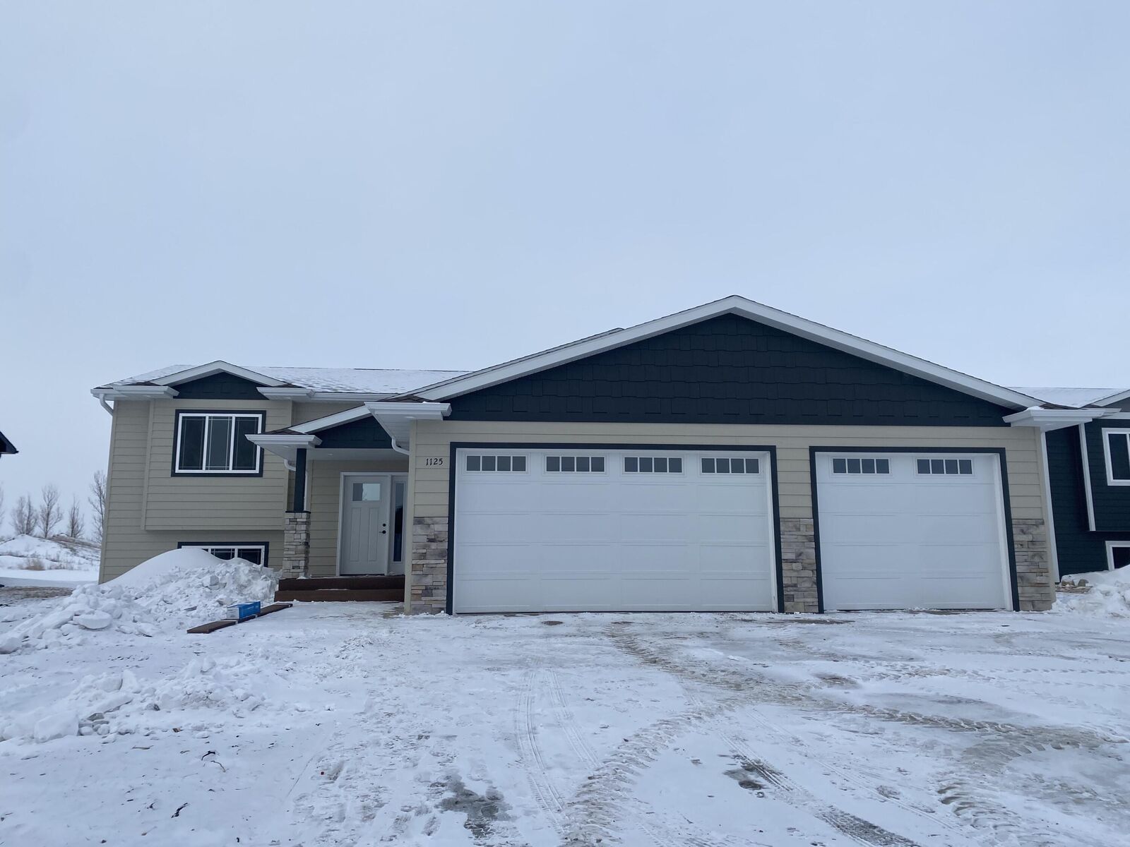 Property Photo: 1214 Nano Nagle Ave SD 57401