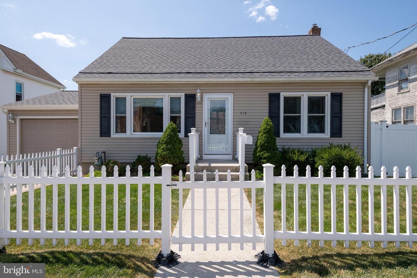 Property Photo:  714 Linden Avenue  PA 17331 