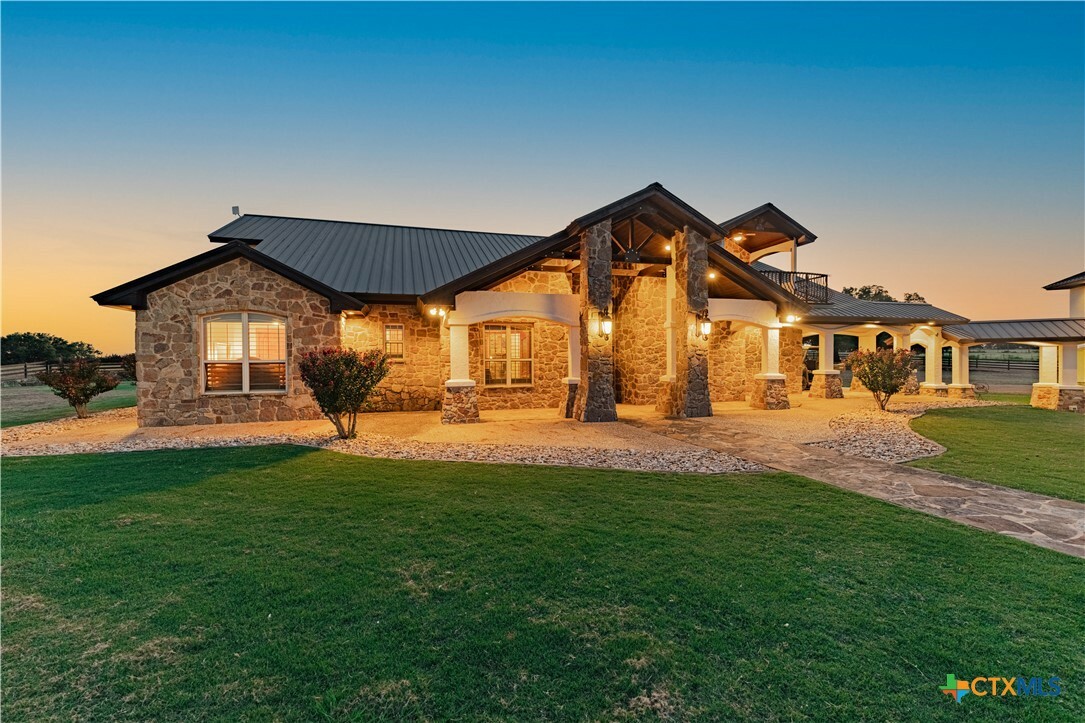 Property Photo:  1400 County Road 320  TX 78605 