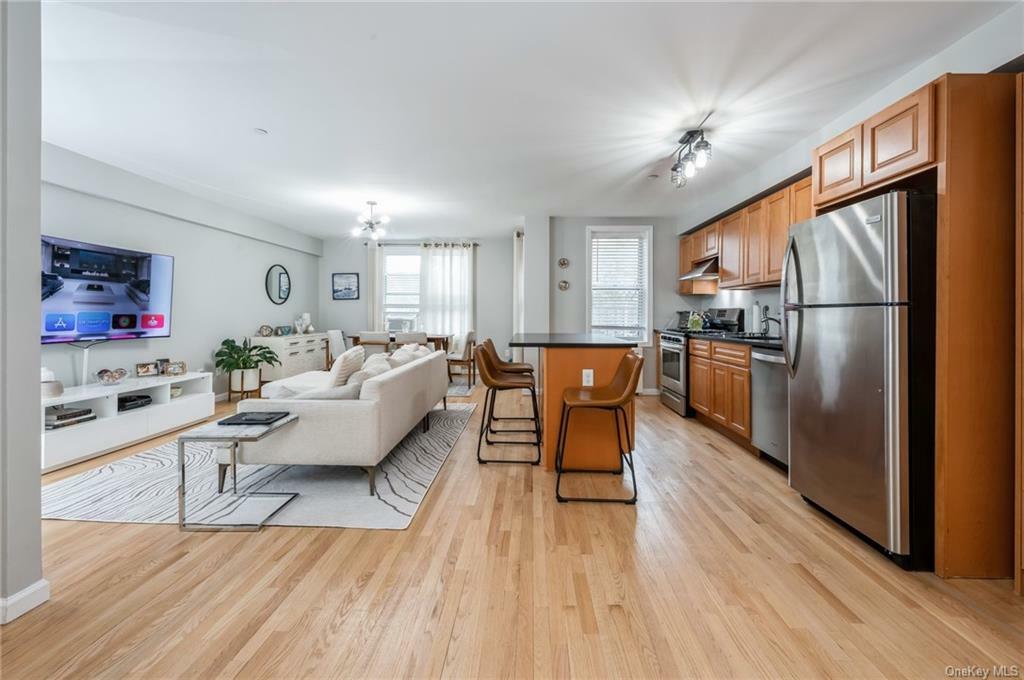 Property Photo:  1 Hawley Terrace 3B  NY 10701 