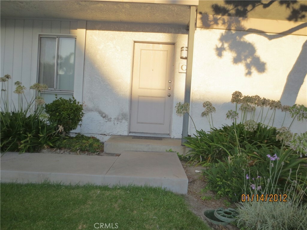 2835 S Fairview Street C  Santa Ana CA 92704 photo