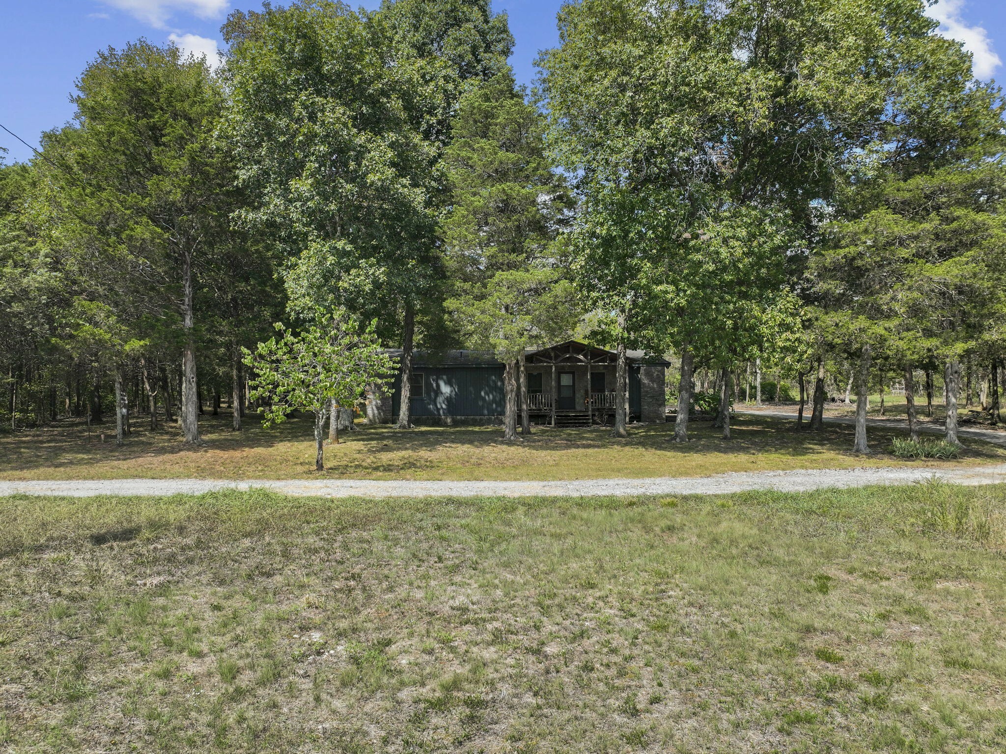 Property Photo:  11836 Mona Road  TN 37129 