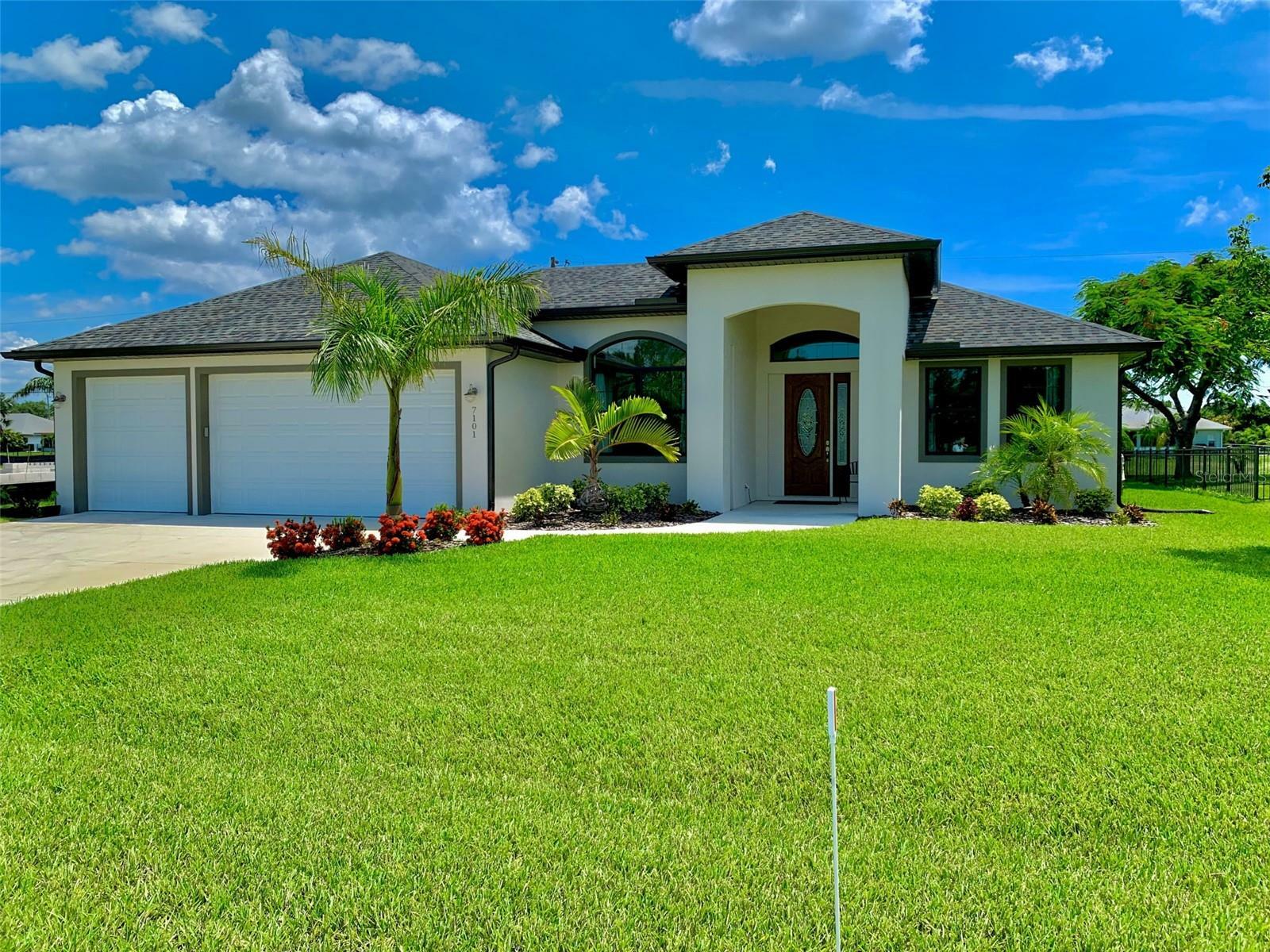 Property Photo:  7101 N Plum Tree  FL 33955 