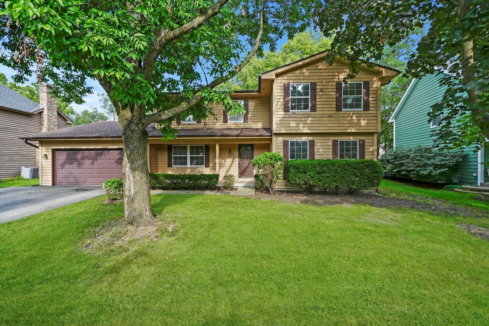 Property Photo:  1150 Johnson Drive  IL 60540 