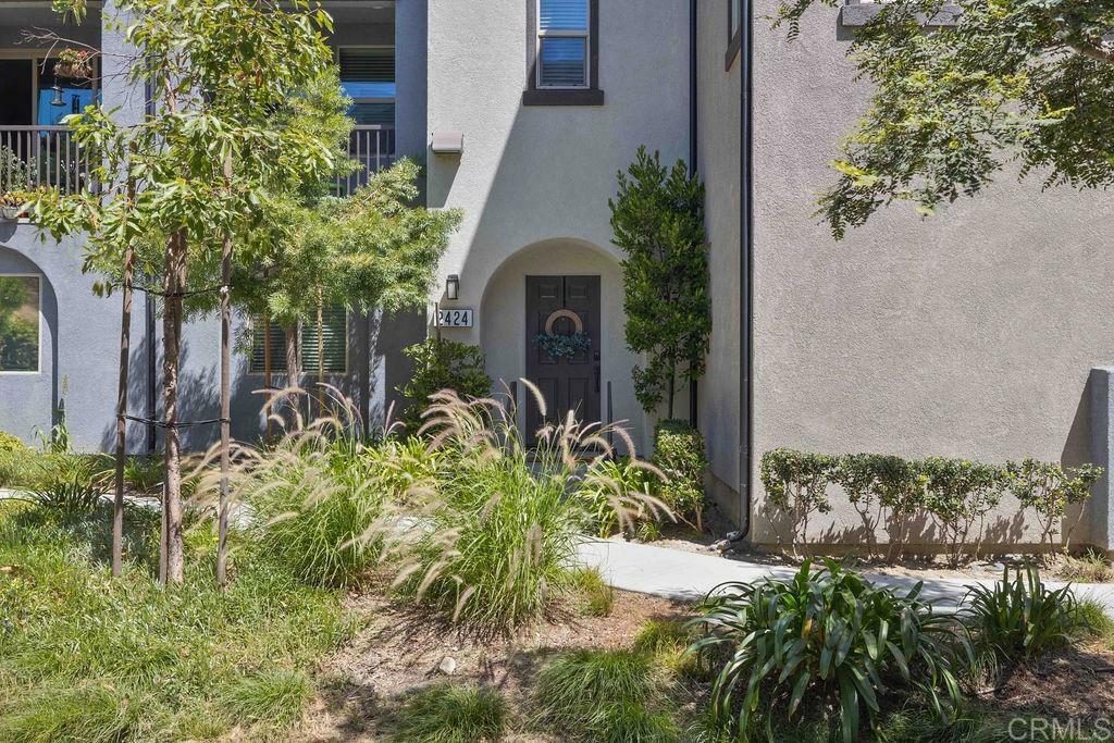 Property Photo:  2424 Verano Way  CA 92081 