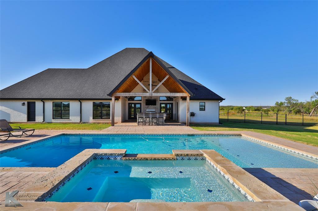 Property Photo: 158 Western Trail TX 79508