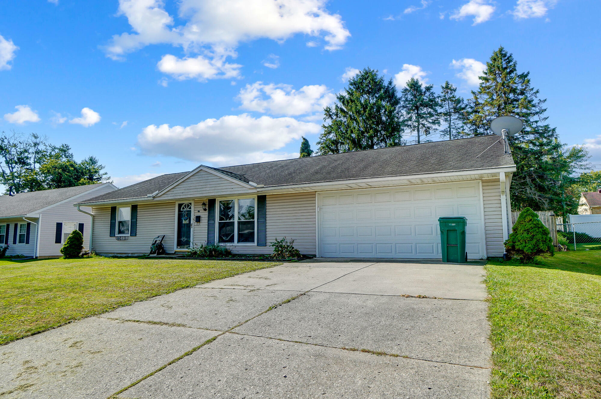 Property Photo:  1531 Marinette Drive  OH 45503 