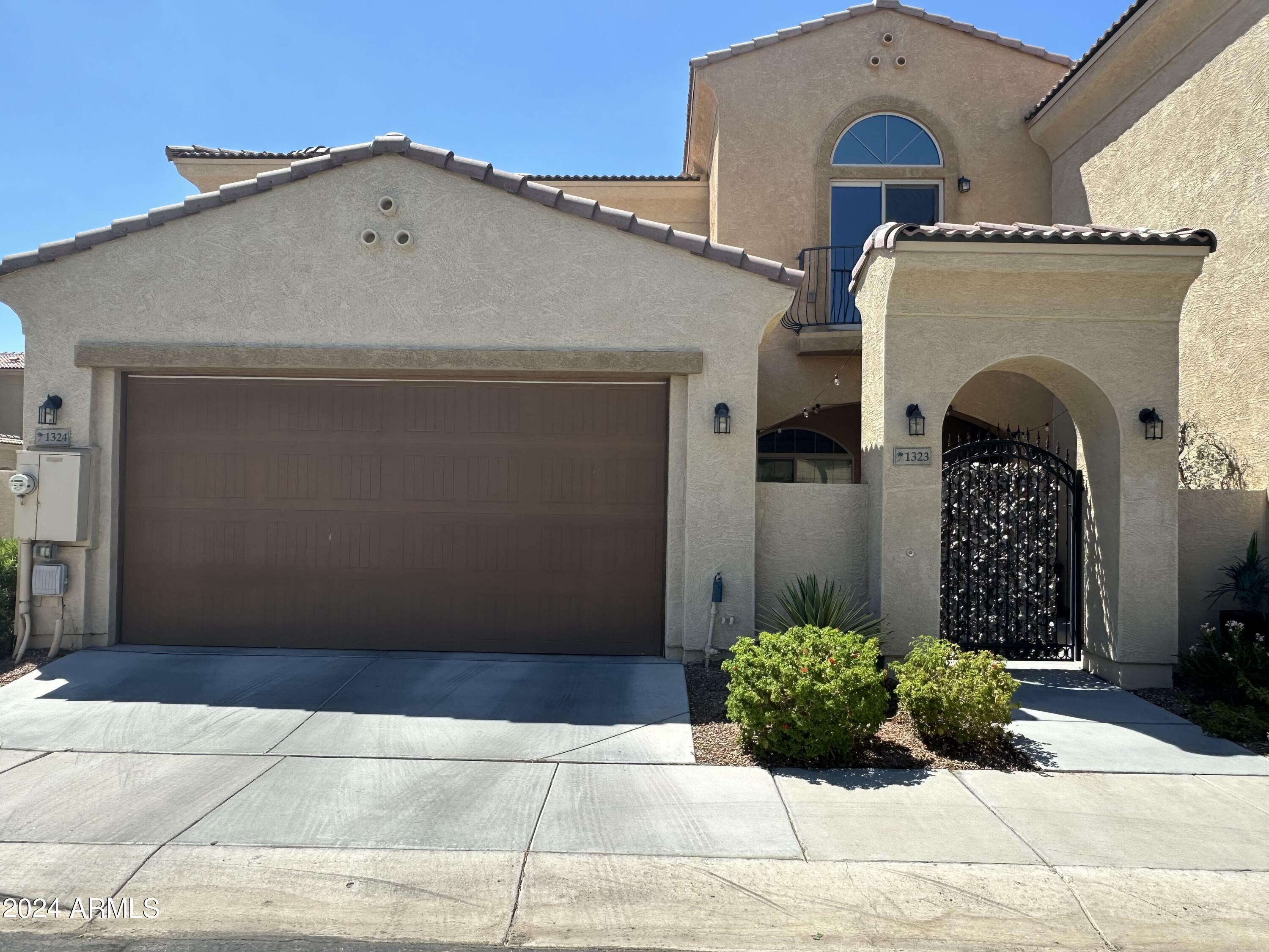 Property Photo:  1367 S Country Club Drive 1323  AZ 85210 