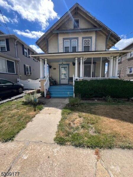 132 Argyle Pl  Kearny Town NJ 07032 photo