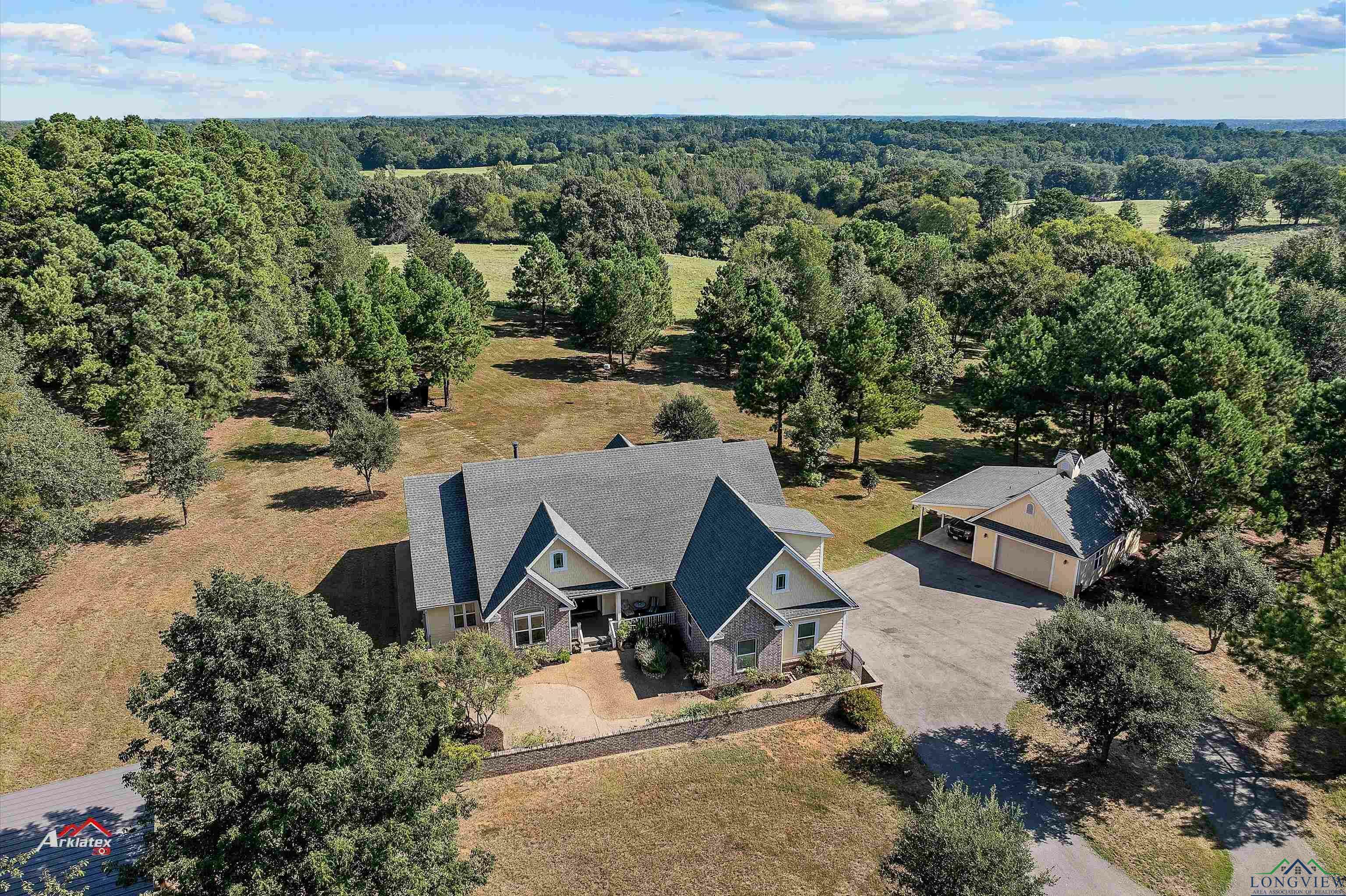 Property Photo:  11122 W County Road 4186  TX 75654 