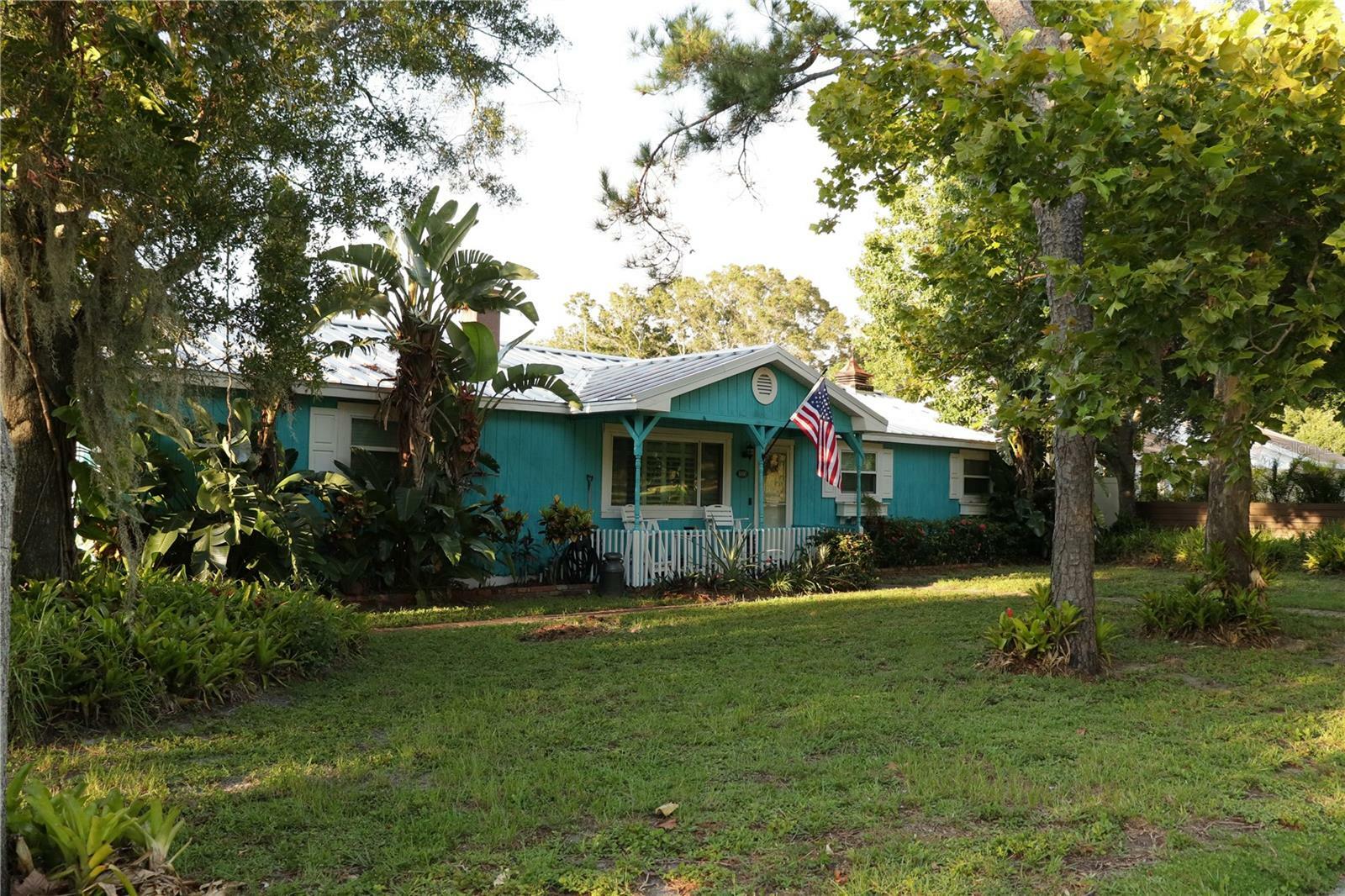 Property Photo:  1000 Michigan Boulevard  FL 34698 