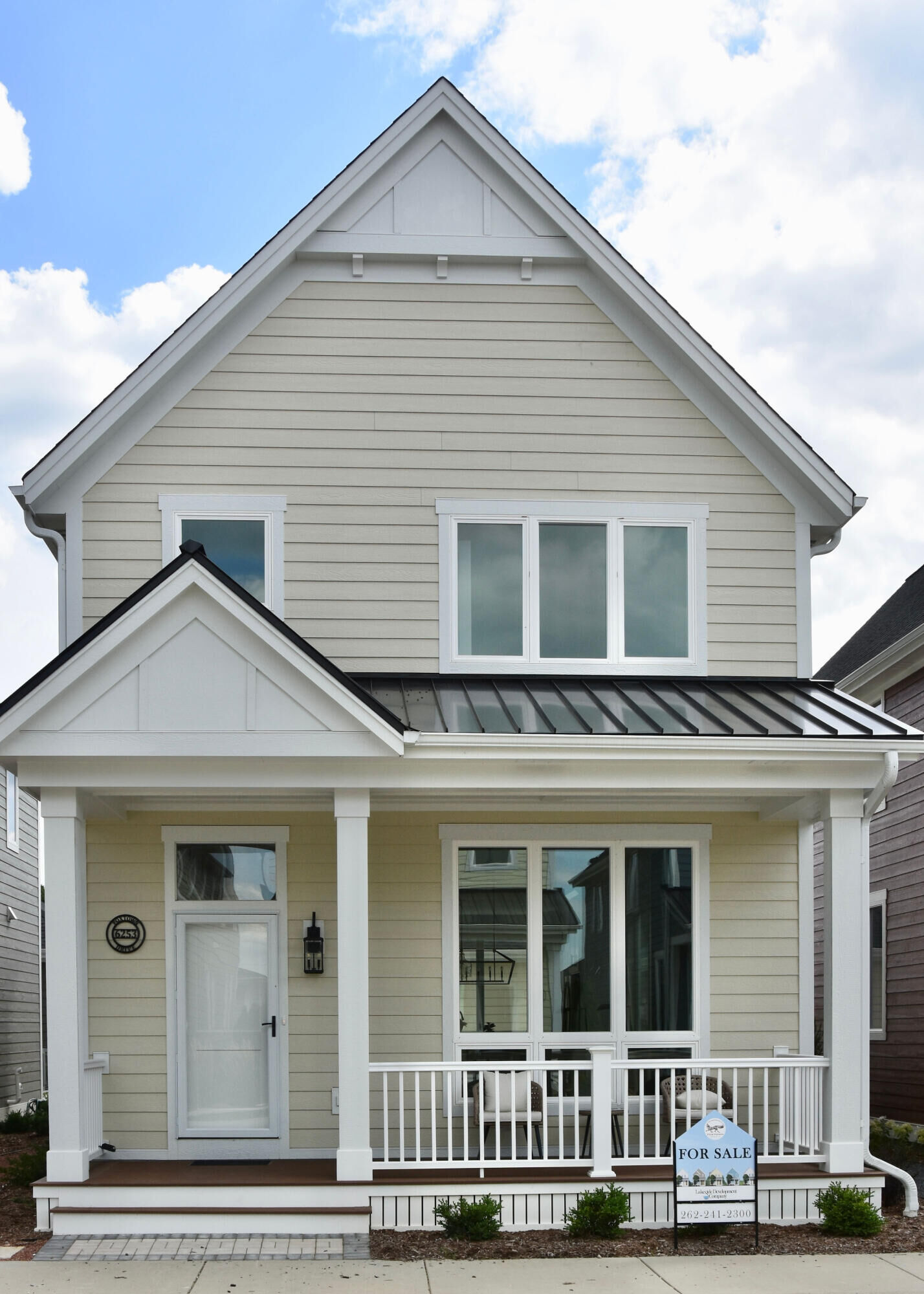 Property Photo: 6253 W Foxtown Dr WI 53092