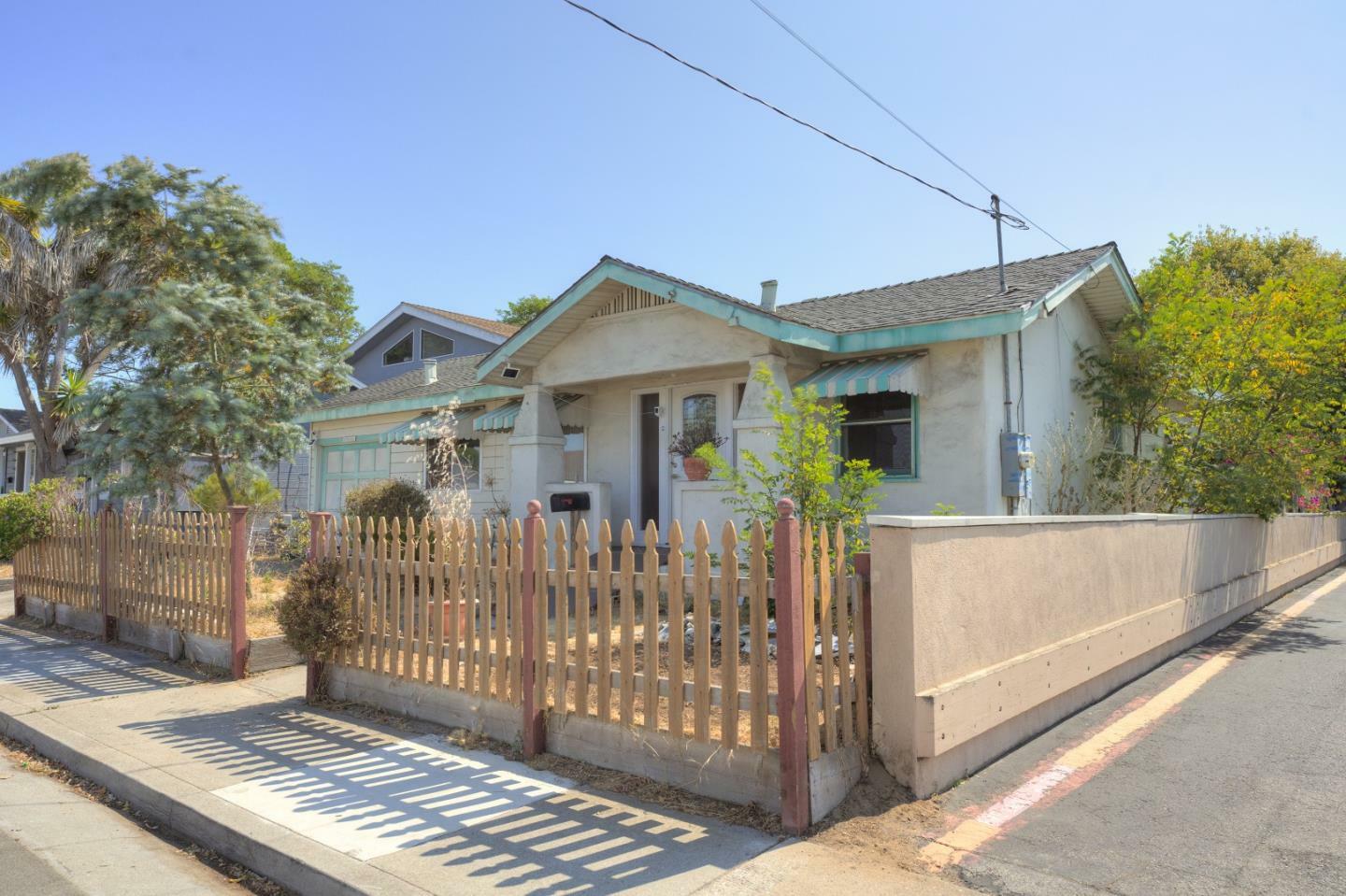 Property Photo:  410 Ramona Avenue  CA 93940 