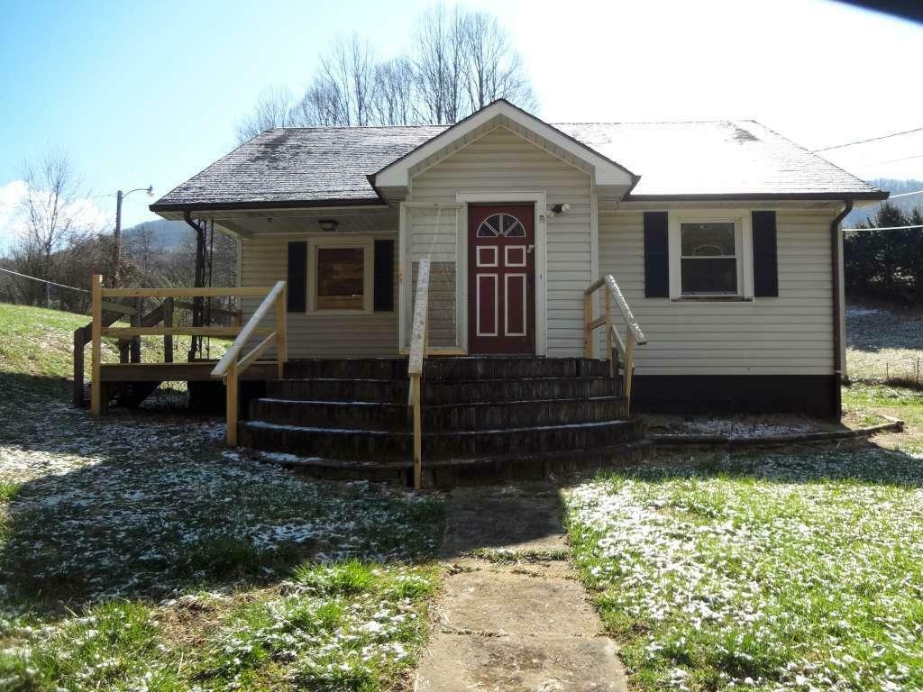 Property Photo:  858 Blue Springs Road  TN 37643 