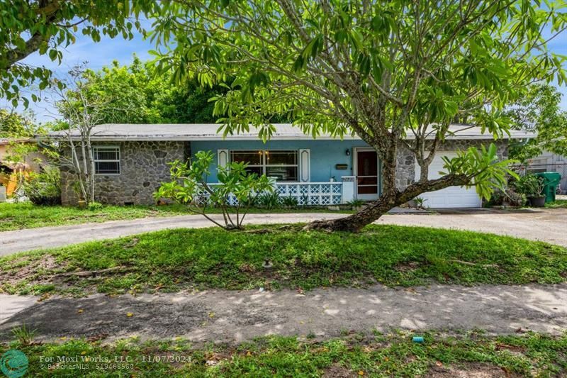 2610 NW 44th Ter  Lauderhill FL 33313 photo
