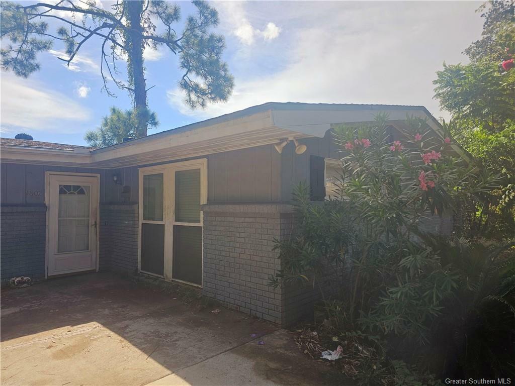 Property Photo:  1802 17th Street  LA 70601 