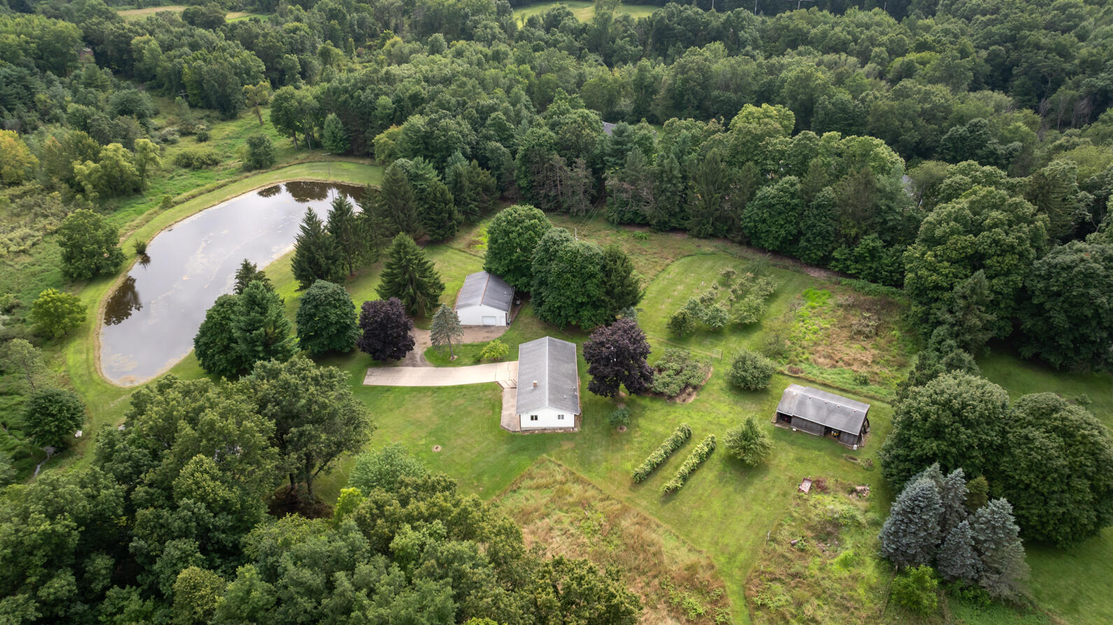 4475 N Sandstone Road  Parma MI 49269 photo
