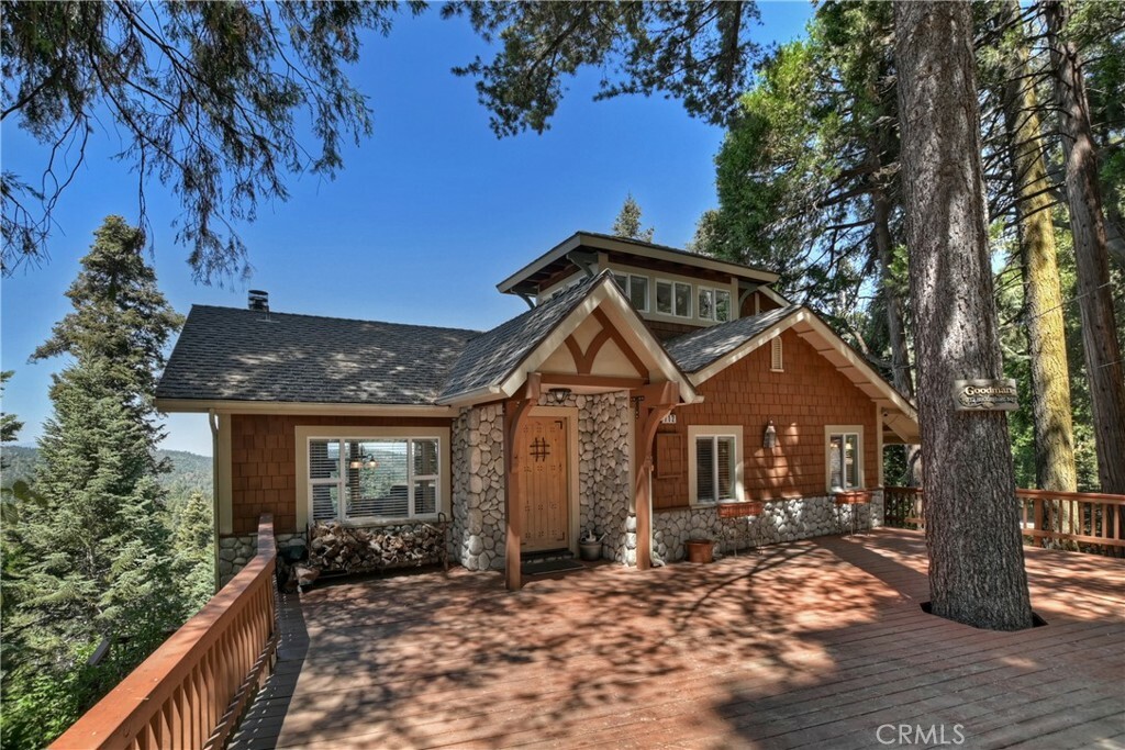 Property Photo:  712 Buckingham Square  CA 92352 