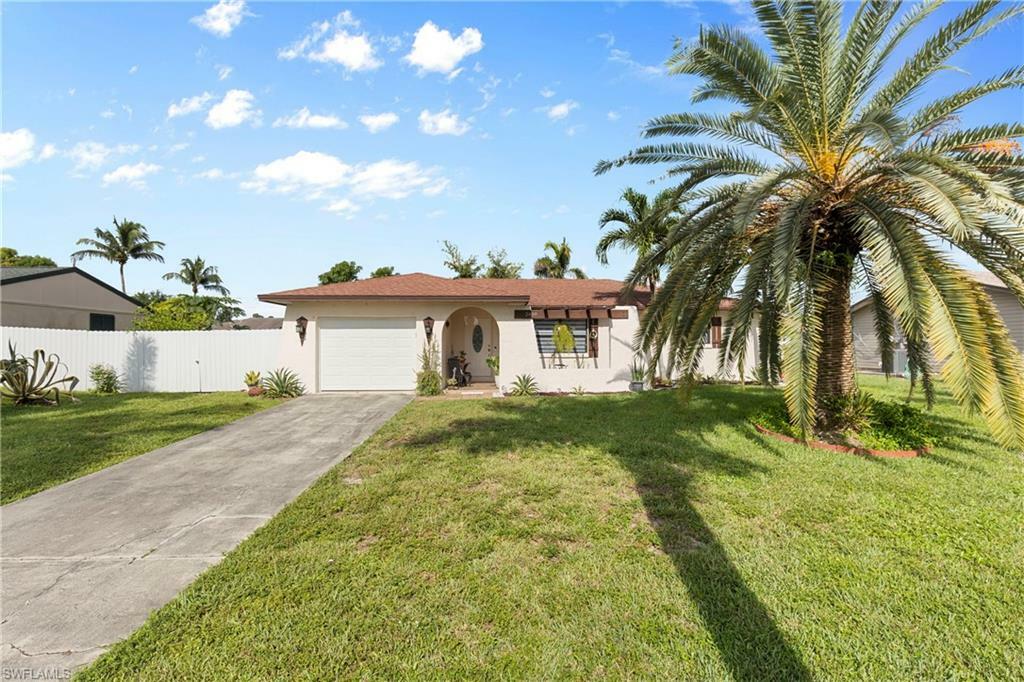 Property Photo:  2469 55th St SW  FL 34116 