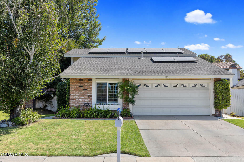 Property Photo:  2702 Amber Wood Place  CA 91362 