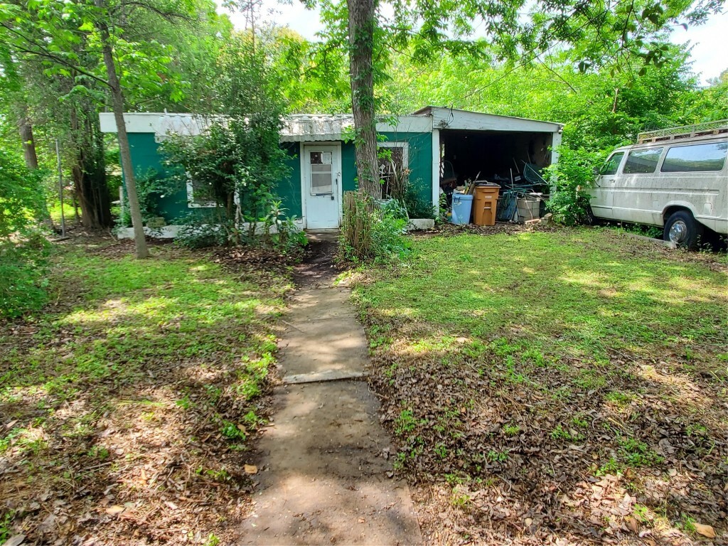 Property Photo:  5512 Joe Sayers Avenue  TX 78756 