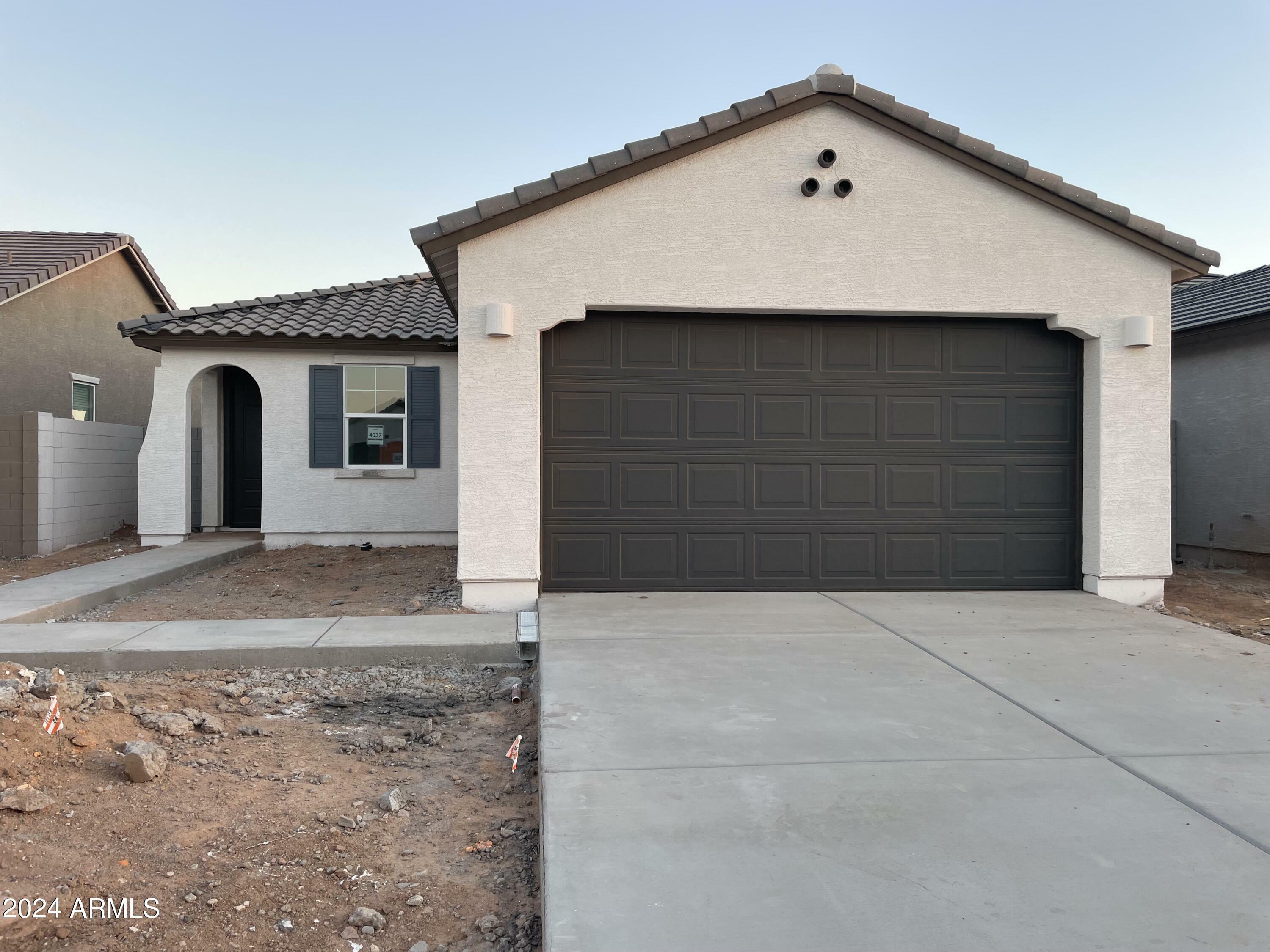 Property Photo:  4233 E Haley Drive  AZ 85143 