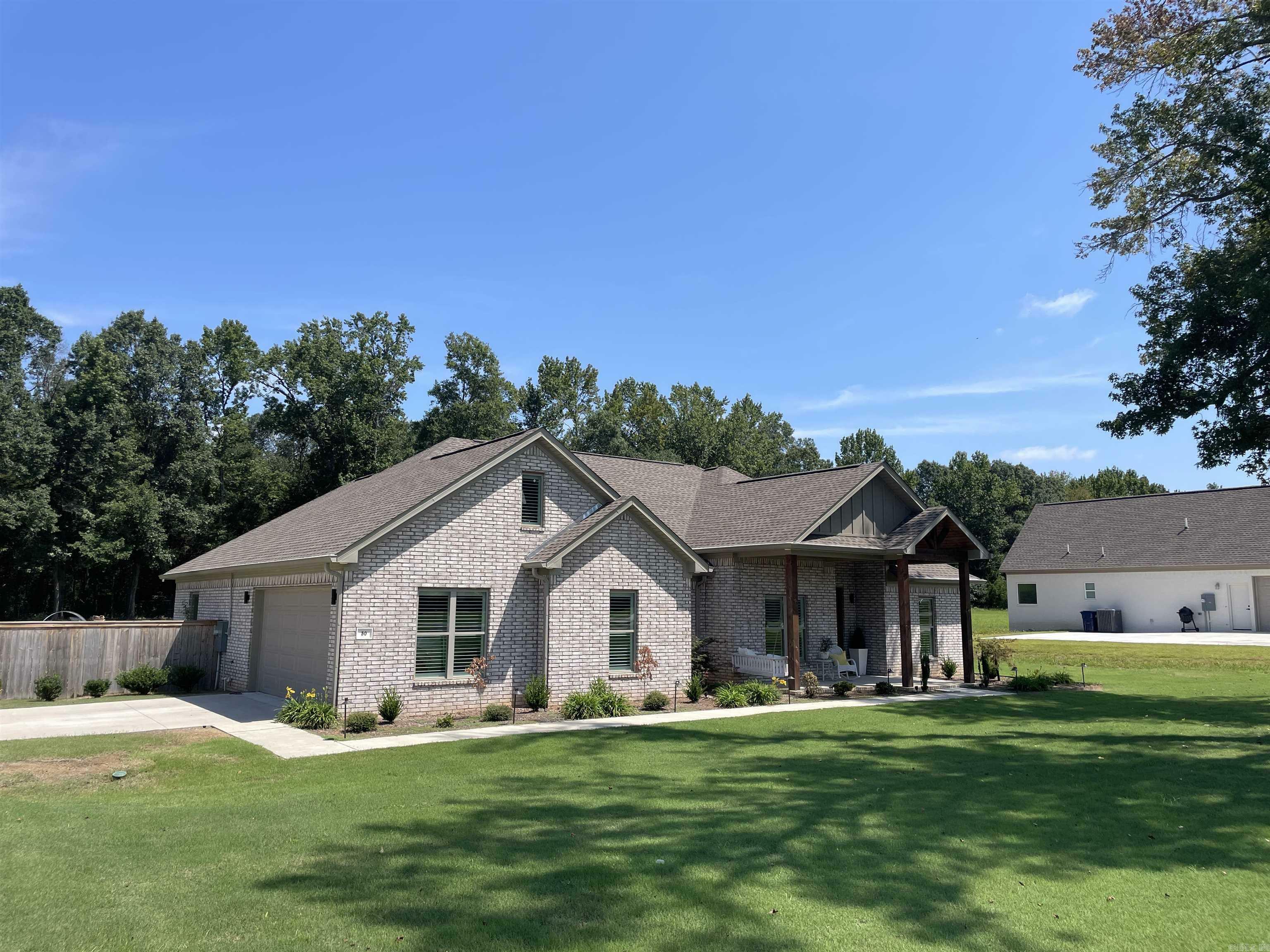 Property Photo:  50 McKaskle Cove  AR 72058 