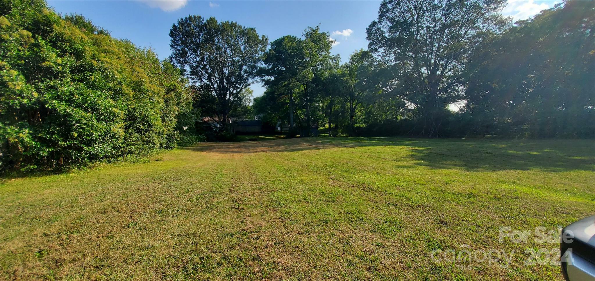 Property Photo:  411 &Amp 417 E Trade Street  NC 28034 