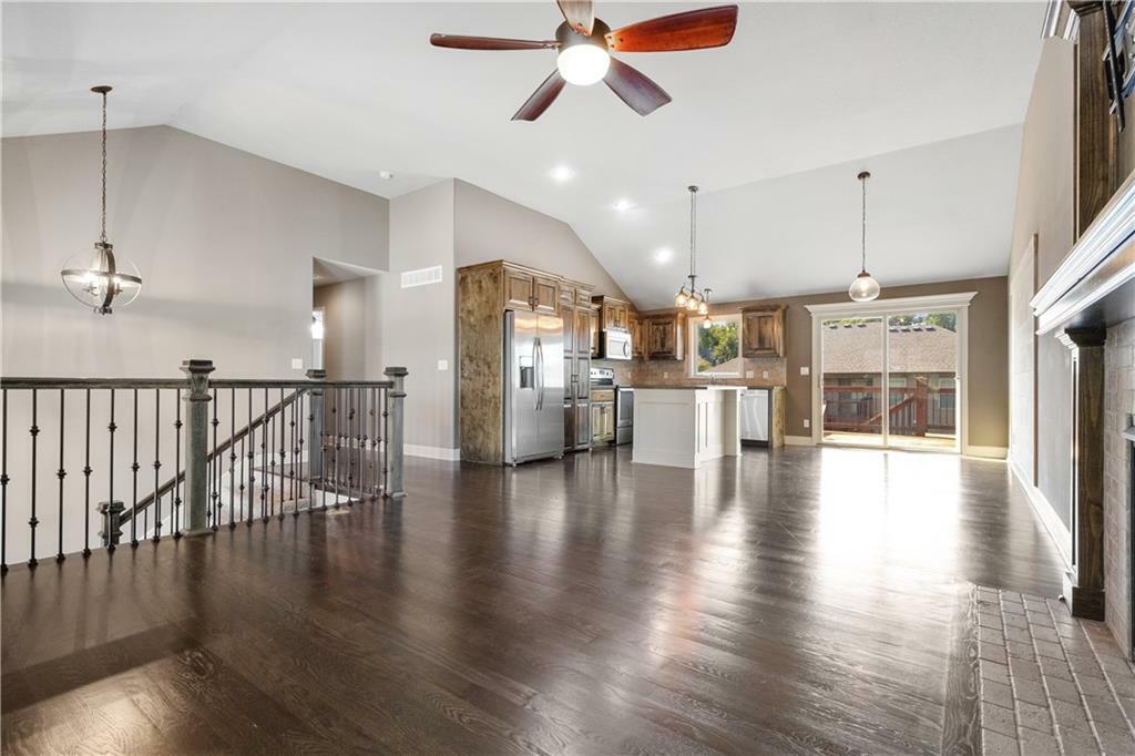 Property Photo:  409 Lee Drive  MO 64060 