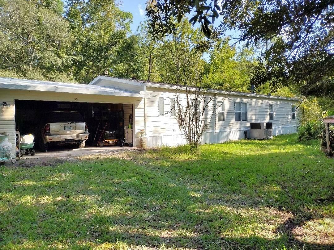 Property Photo:  1407 Bayberry Street  FL 32110 