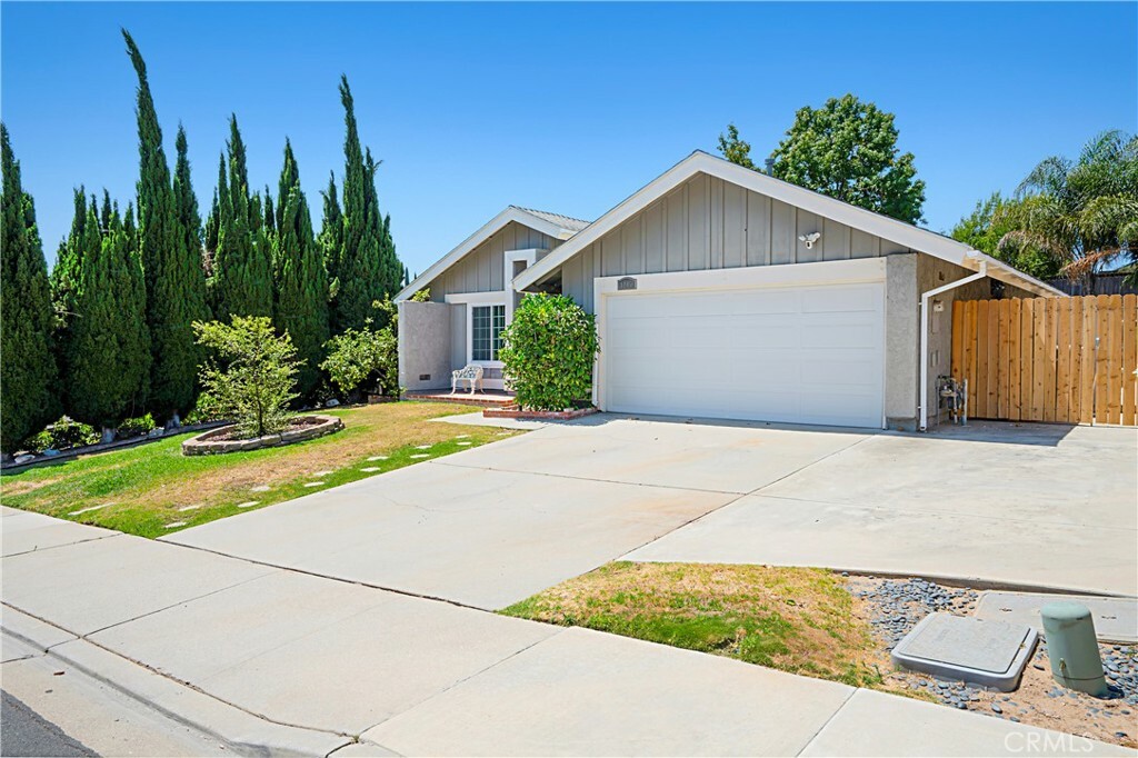 Property Photo:  1845 Clearwater Drive  CA 93012 