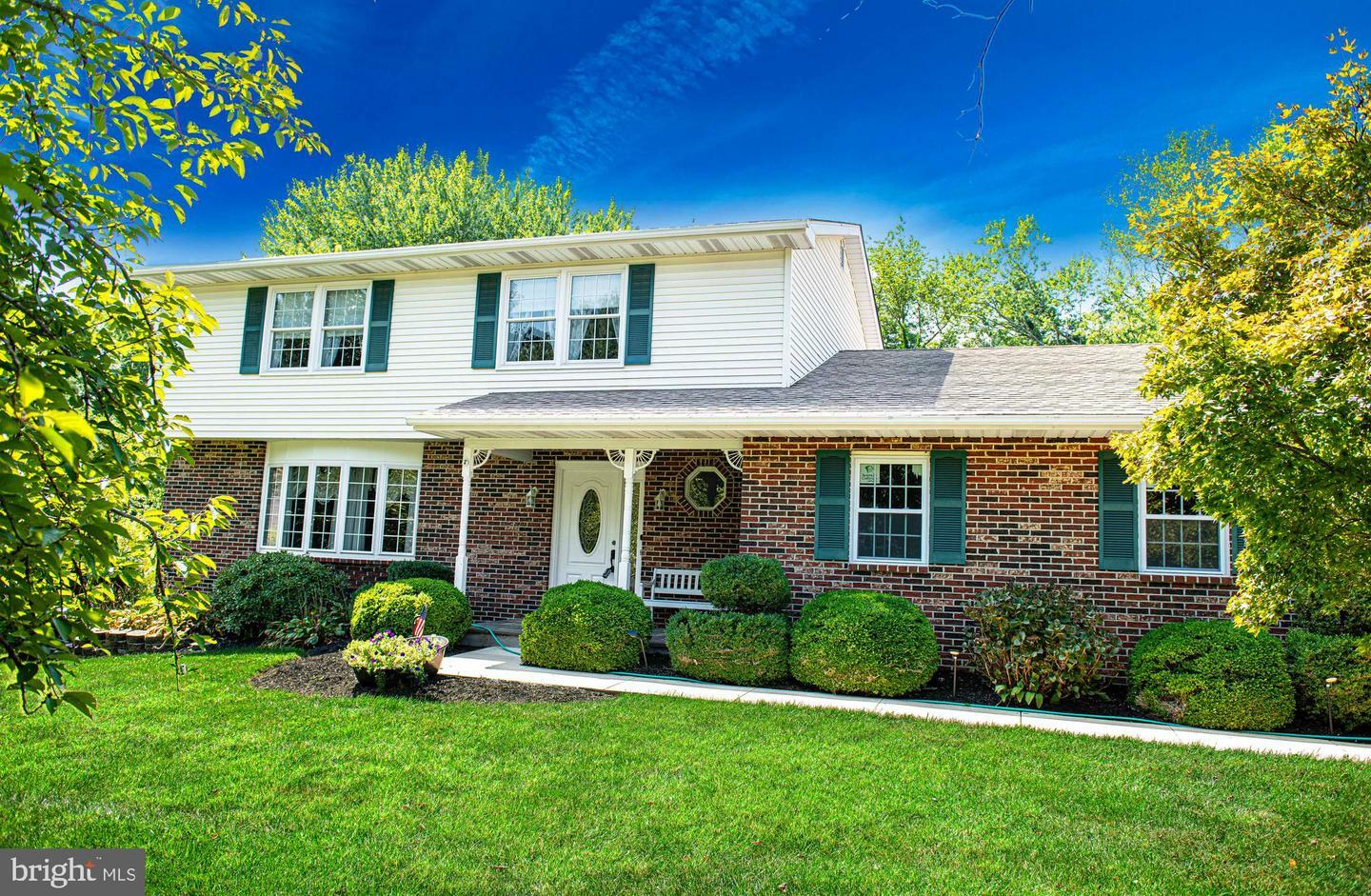 Property Photo:  706 Karen Drive  MD 21087 