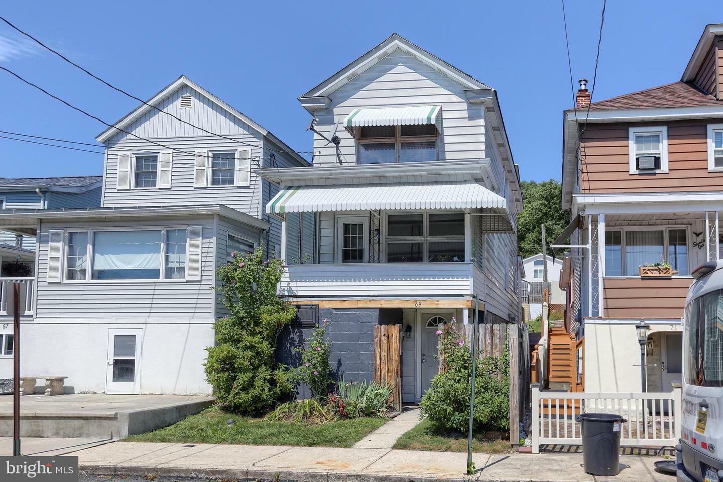 Property Photo:  69 E Garibaldi Avenue  PA 18240 