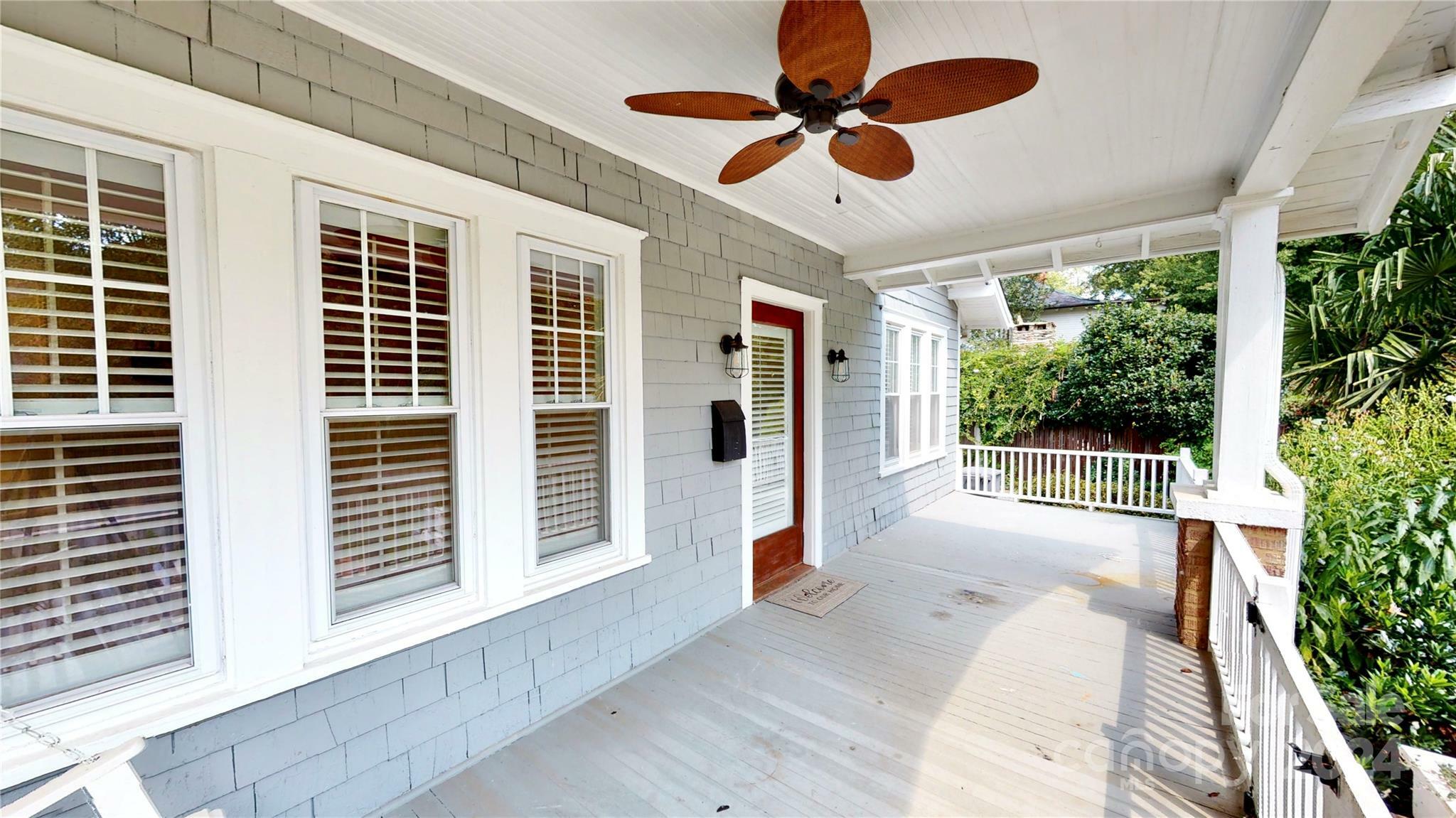 Property Photo:  1712 Lyndhurst Avenue  NC 28203 