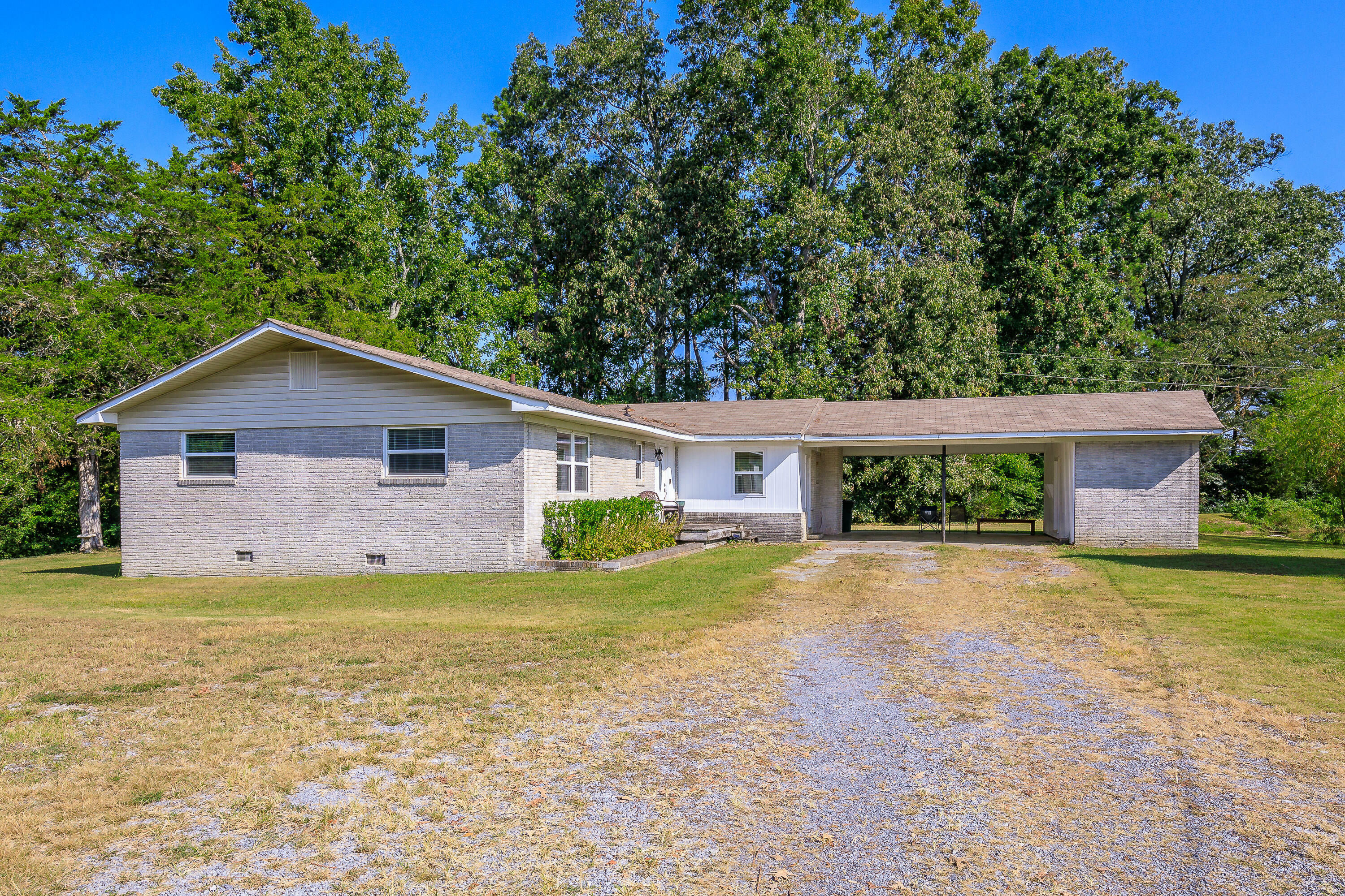 Property Photo:  1535 Dawnville Beaverdale Rd  GA 30721 