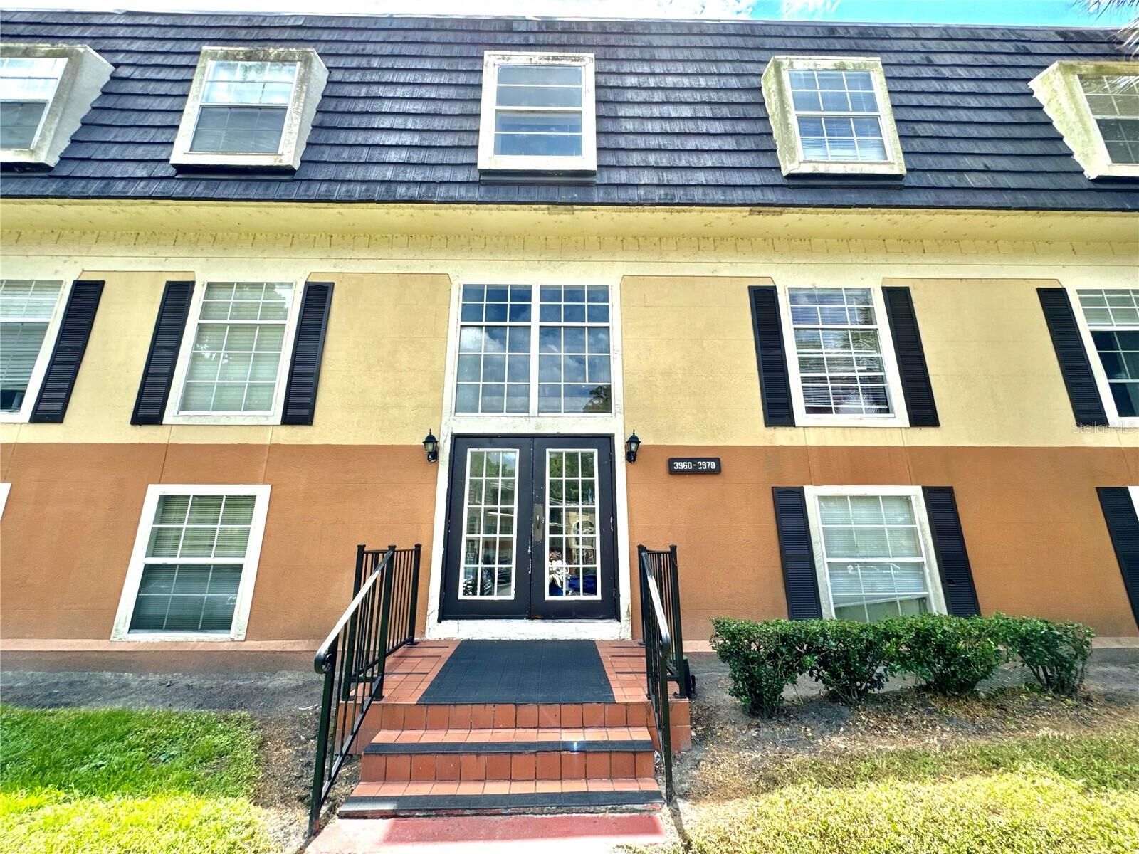 Property Photo: 3970 Versailles Drive 3970B FL 32808