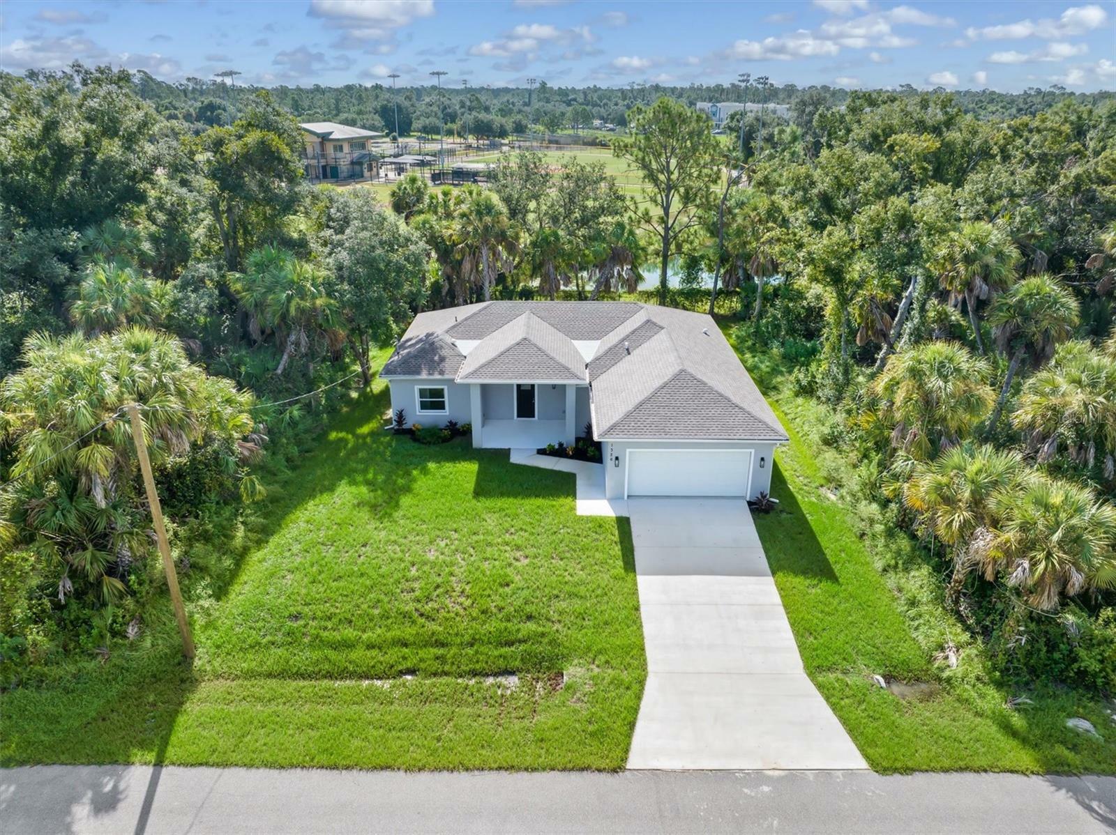 Property Photo:  1326 New London Street  FL 34288 