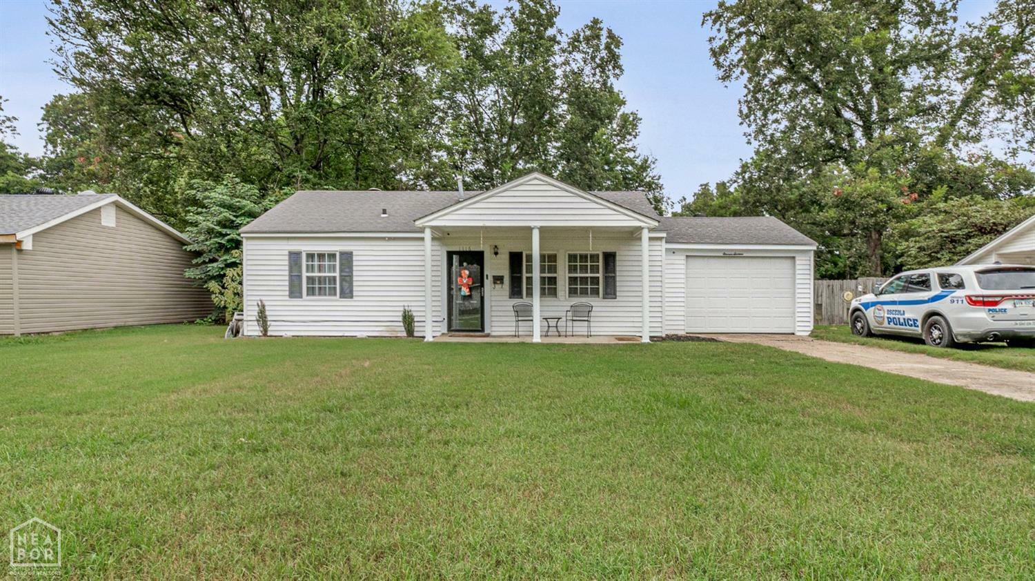 Property Photo:  1116 North Drive  AR 72370 