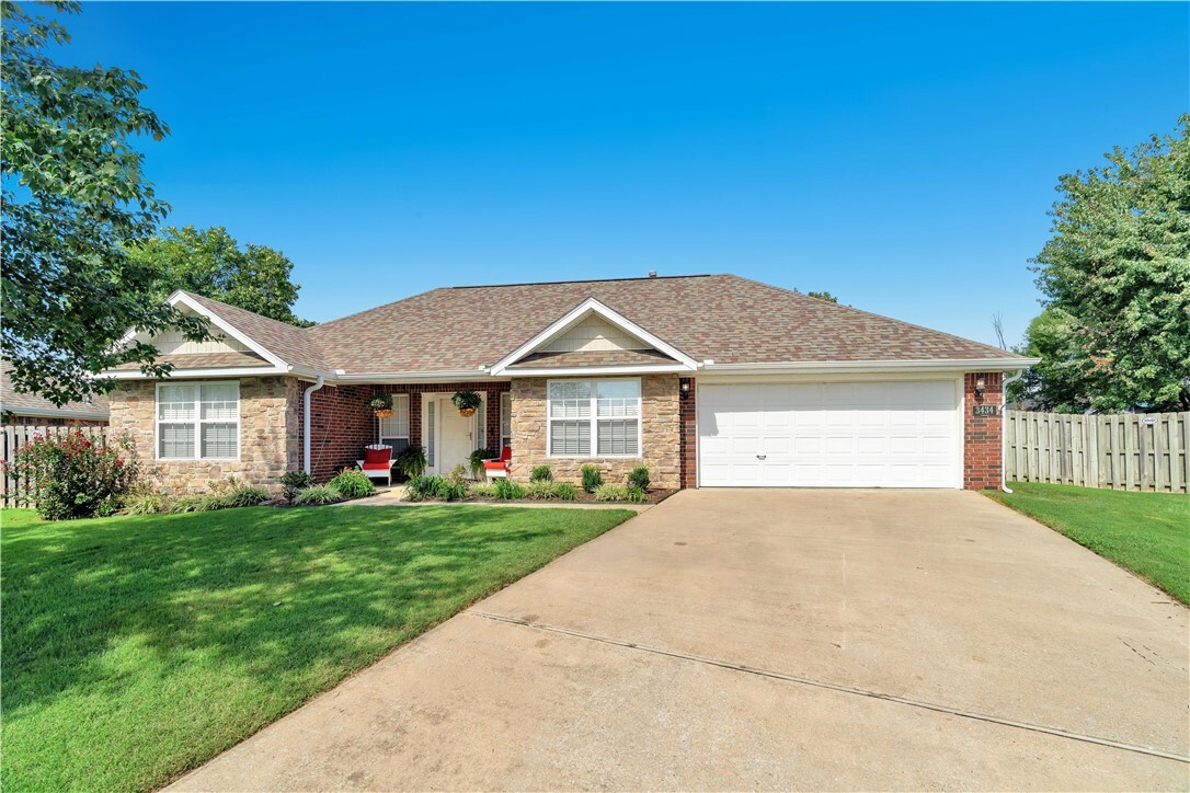 Property Photo:  3434 N Mulberry Lane  AR 72764 