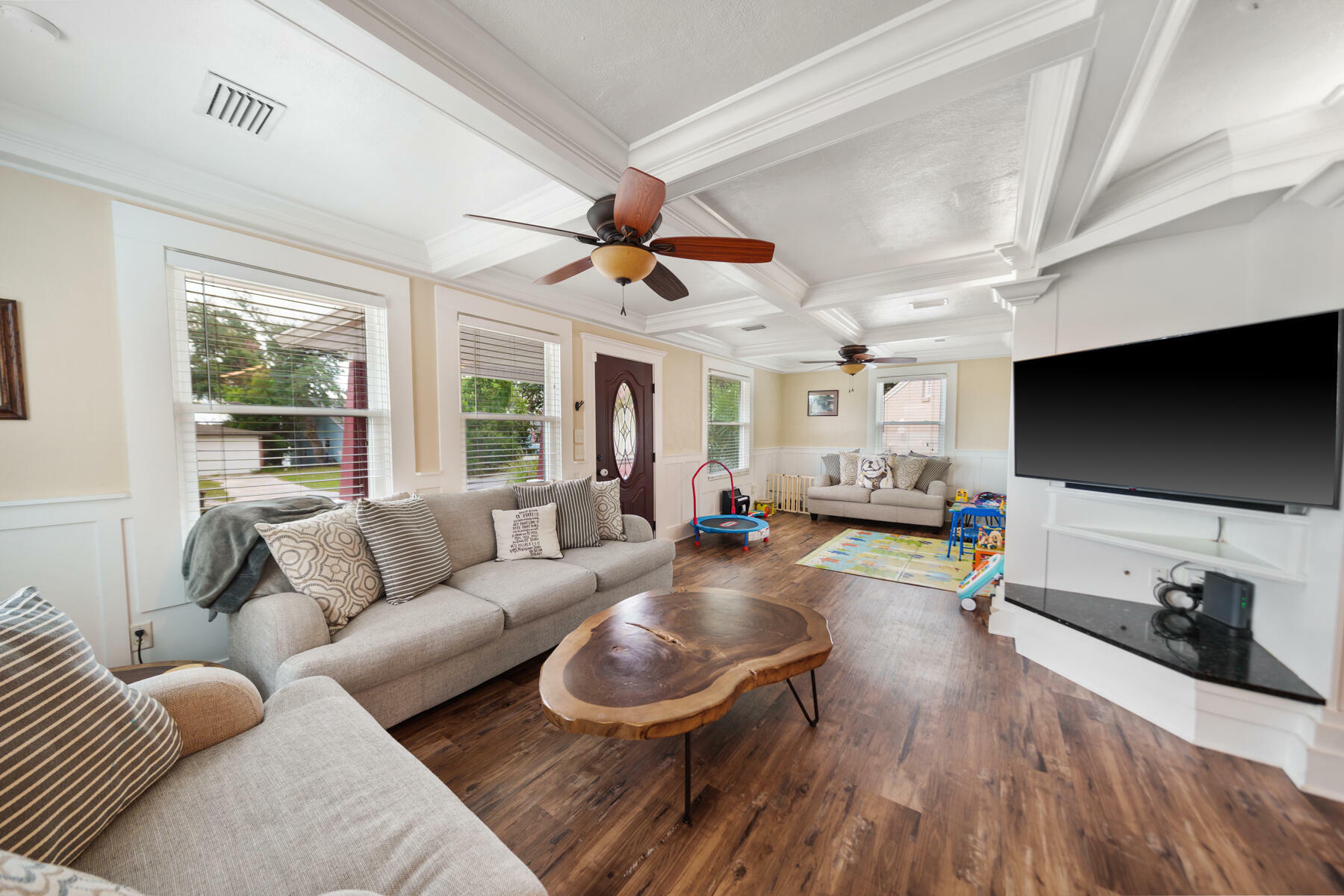 Property Photo:  1604 Tyndall Drive  FL 32401 